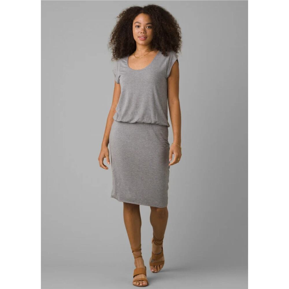 Women’s Grey Scoop Neck Casual Dress